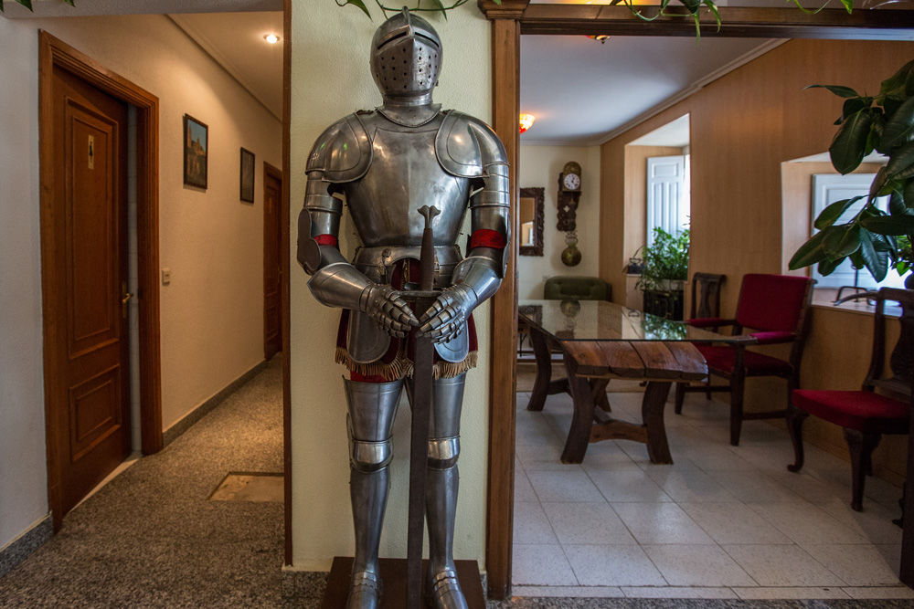 Hotel Los Perales Puebla de Sanabria Buitenkant foto