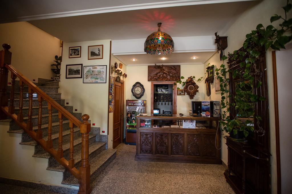 Hotel Los Perales Puebla de Sanabria Buitenkant foto